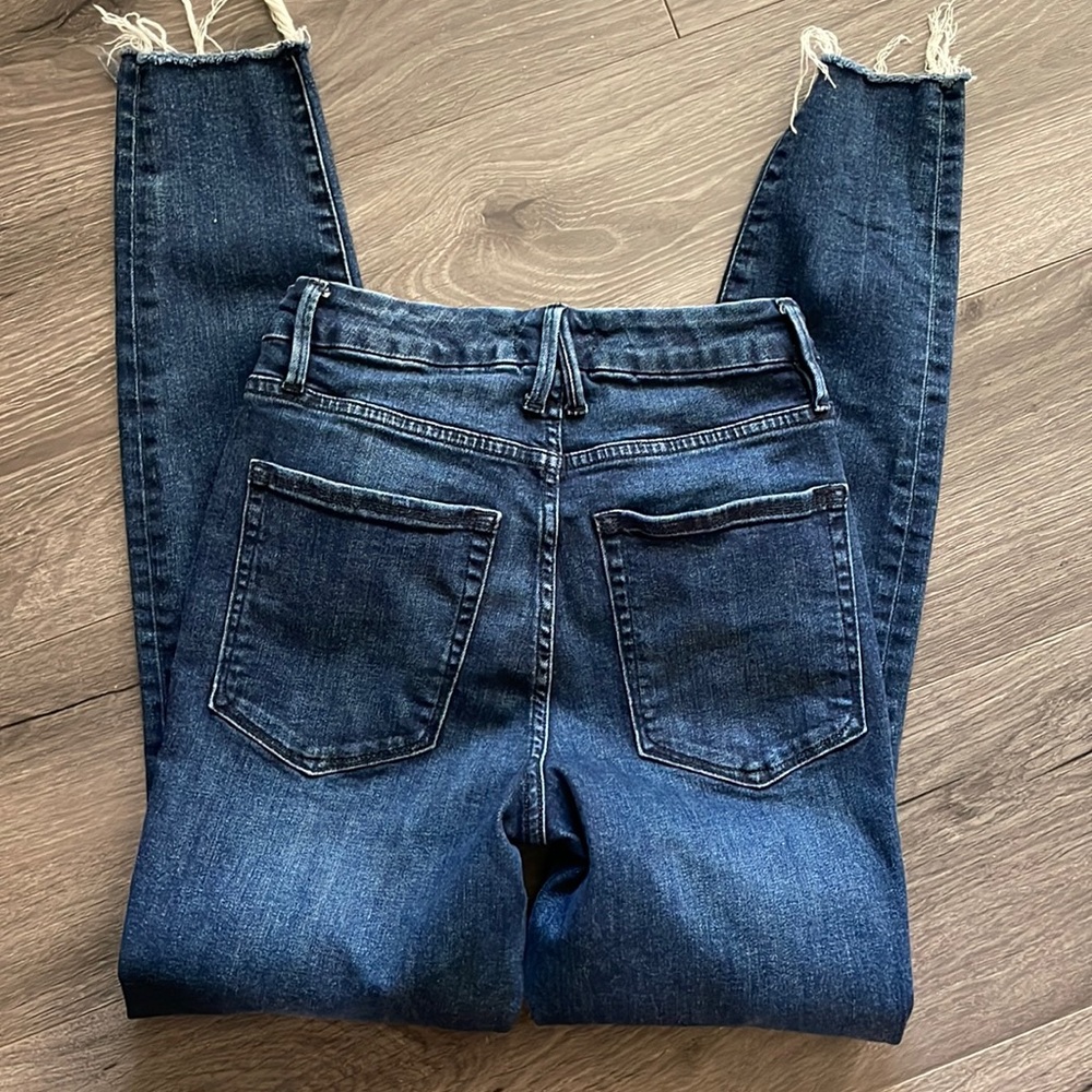 Good American Good legs jeans. Denim blue jeans Versatile Casual Chic comfort
